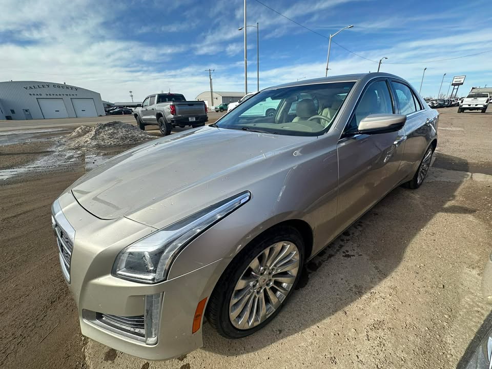 2014 Cadillac CTS Luxury AWD in Silver Coast Metallic — front three-quarter view